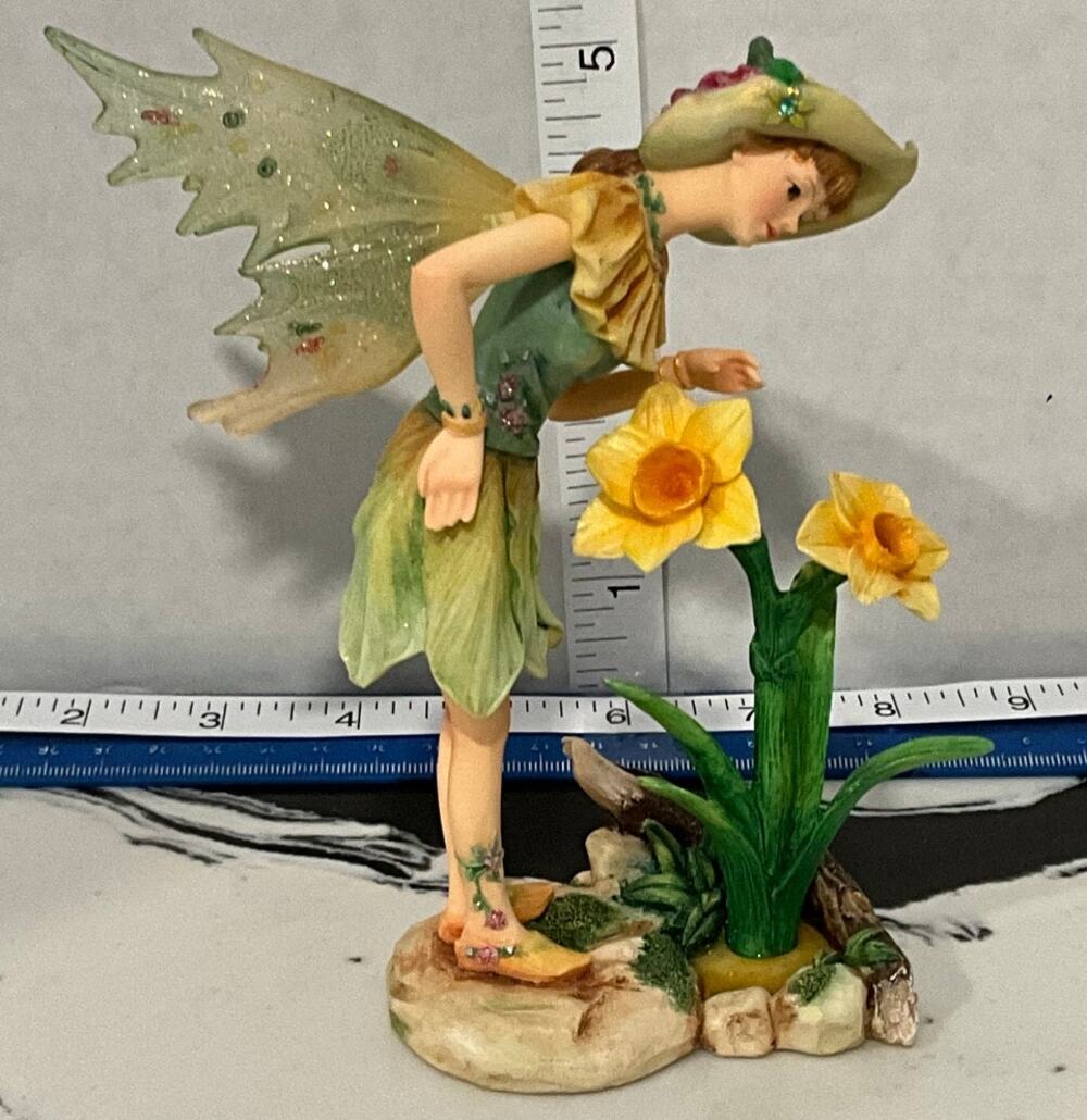 Faerie Glen Jonquilla FG 833